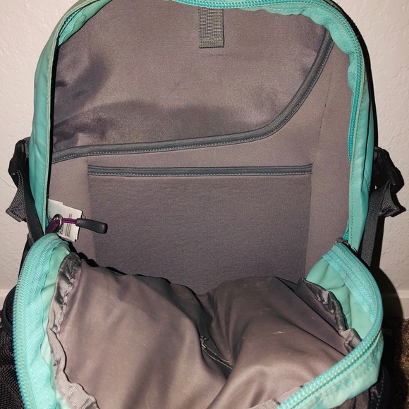 North Face Borealis Backpack - Picture 5 of 7